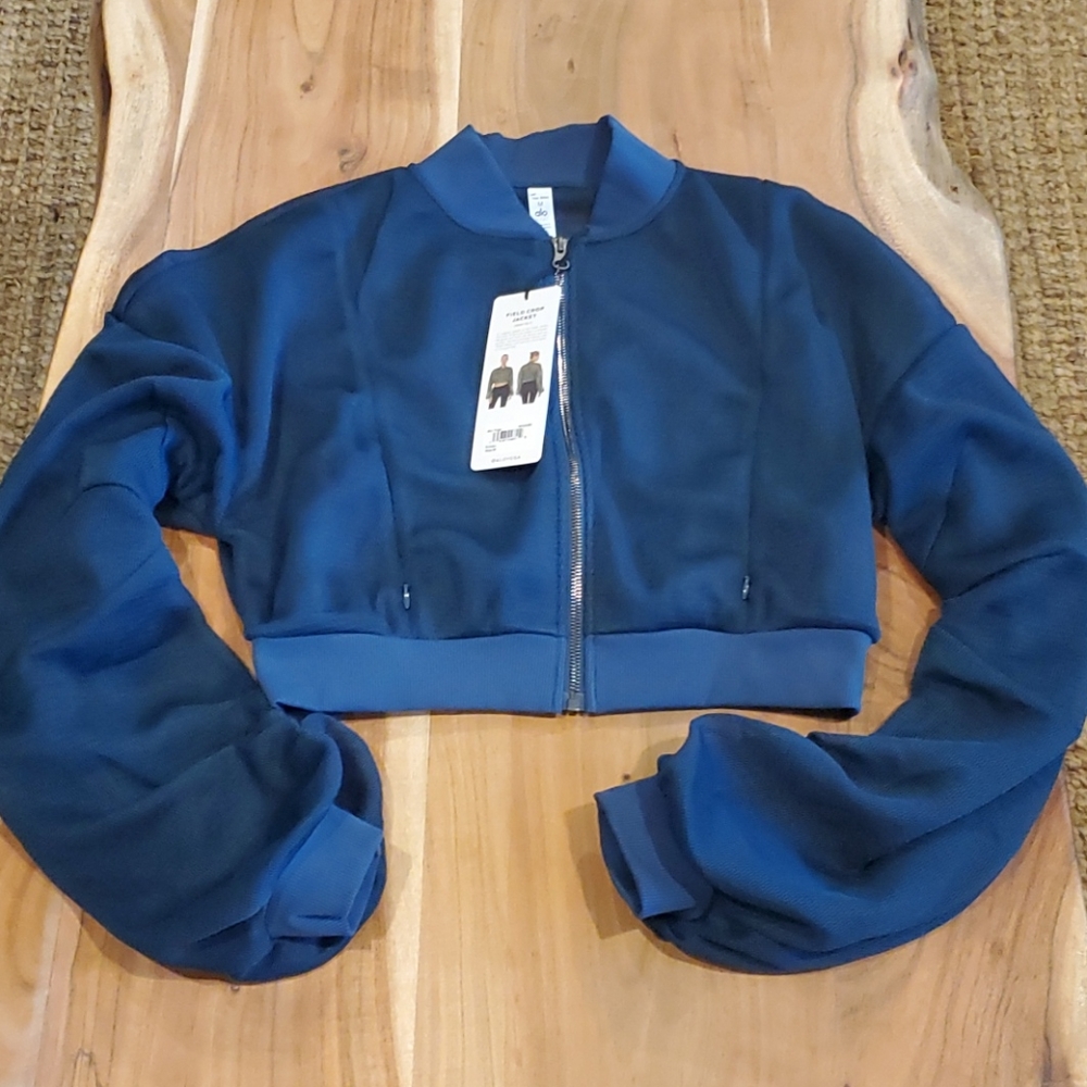 Alo Yoga Field Crop Jacket